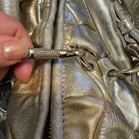 Miu Miu silver/gold metallic patchwork leather tote bag - Picture 9 of 14